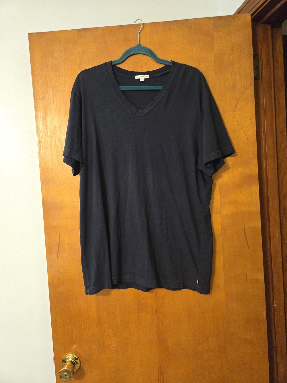 Standard James Perse Navy Blue V-Neck Short Sleeved T-Shirt Size 4/XL
